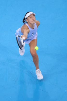 August 18, 2026, Mason, Oh, USA: Cincinnati Open Tennis 2026 - Xinyu Wang hits a ball against Aryna Sabalenka in the Cincinnati Open Tennis Tournament held in Mason OH. 2026 08 18. ZUMAPress Mason USA - ZUMAn24_ 20260818_zaf_n24_262 Copyright: xWallyxNellx