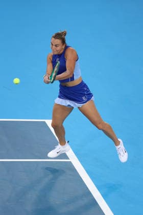 August 18, 2026, Mason, Oh, USA: Cincinnati Open Tennis 2026 - Aryna Sabalenka hits a ball against Xinyu Wang in the Cincinnati Open Tennis Tournament held in Mason OH. 2026 08 18. ZUMAPress Mason USA - ZUMAn24_ 20260818_zaf_n24_264 Copyright: xWallyxNellx