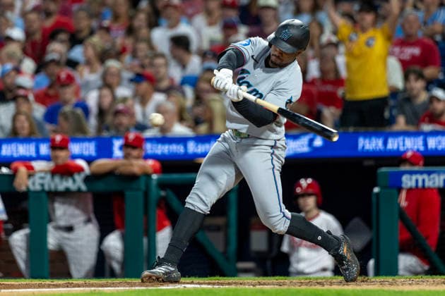 Miami Marlins Xavier Edwards hits an RBI single during the fifth inning of a baseball game against the Philadelphia Phillies, Tuesday, Aug. 18, 2026, in Philadelphia, Pennsylvania.  PHI20260818009 LaurencexKesterson