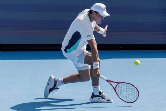 August 18, 2026, Mason, Ohio, U.S: Brandon Nakashima (USA) hits a backhand shot during TuesdayÃ¢â‚¬â ¢s third round at the Cincinnati Open at the Lindner Family Tennis Center , Mason, Oh. Tennis 2026 - Cincinnati Open ATP, Tennis Herren  - ZUMAs304 20260818_zaf_s304_032 Copyright: xScottxStuartx