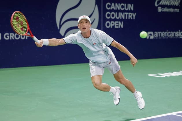 CANCUN COUNTRY OPEN 2026 CANCUN COUNTRY OPEN 2026 HENRIQUE ROCHA VS SEONGCHAN HONG 18082026 CANCUN, QUINTANA ROO. Action photo of Seongchan Hong of South Korea, during game of the Cancun Country Open 2026 Tennis 125 Challenger tournament held at the Cancun Country Club of Cancun, Quintana Roo, Mexico. Foto de accion de Seongchan Hong de Corea del Sur, durante juego del Cancun Country Open 2026 ATP, Tennis Herren Tennis 125 Challenger que se celebra en el Cancun Country Club de Cancun, Quintana Roo, Mexico. PHOTO BY IMAGENSHOP AGENCIA FOTOGRAFICA CANCUN QUINTANA ROO MEXICO *** CANCUN COUNTRY OPEN 2026 CANCUN COUNTRY OPEN 2026 HENRIQUE ROCHA VS. SEONGCHAN HONG 08 18 2026 CANCUN, QUINTANA ROO Action photo of Seongchan Hong of South Korea during a match at the 2026 Cancun Country Open Tennis 125 Challenger tournament held at the Cancun Country Club in Cancun, Quintana Roo, Mexico Action photo of Seongchan Hong of South Korea, during a match at the 2026 Cancun Country Open ATP Tennis 125 Challenger tournament held at the Cancun Country Club in Cancun, Quintana Roo, Mexico PHOTO BY IMAGENSHOP PHOTO AGENCY CANCUN QUINTANA ROO MEXICO Copyright: xIMAGENSHOPxAGENCIAxFOTOGRAFICAx