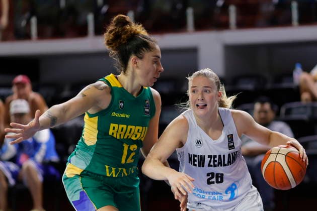 FIBA Women s Olympic Pre-Qualifying Tournament 2026 - New Zealand vs Brazil Tayla Dalton (R) of New Zealand in action against Aline Moura (L) of Brazil during a Group A basketball game of the FIBA Women s Basketball World Cup 2026 Pre-Qualifying Tournament between New Zealand and Brazil at the Arena Astros in Guadalajara, Mexico, 18 August 2026. GUADALAJARA Mexico  Copyright: xFRANCISCOxGUASCOx