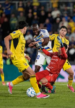 Enner Valencia - Deportivo Recoleta vs Boca Juniors - Copa Sudamericana 2026 - Octavos de final - Vuelta - 18 de agosto de 2026 - Estadio Defensores del Chaco - Asuncion, Paraguay - Foto: Javier Garcia Martino - Prensa CABJ - *** Enner Valencia, Deportivo Recoleta vs. Boca Juniors, 2026 Copa Sudamericana, Round of 16, Second Leg, August 18, 2026, Defensores del Chaco Stadium, Asunción, Paraguay. Photo by Javier Garcia Martino, CABJ Press
