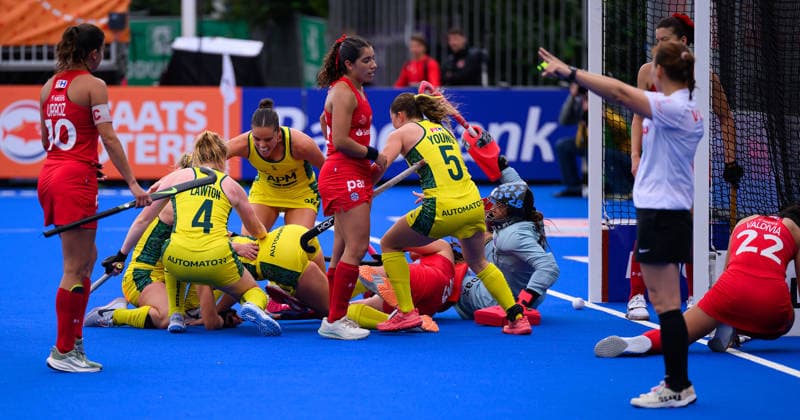Hockey World Cup Day Five Australia score a last minute equaliser against Chile during the Pool A match in the 2026 FIH Hockey World Cup at Wagener Stadium, Amstelveen 19 08 2026 UK Newspapers OUT Copyright: xGraemexWilcocksonx FIL-23795-0002