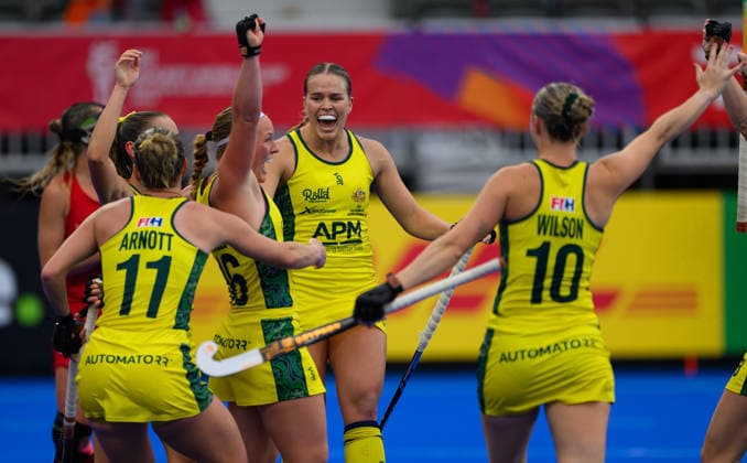 Hockey World Cup Day Five Australia celebrate going a goal ahead on the stroke of half-time during the Pool A match between Australia and Chile in the 2026 FIH Hockey World Cup at Wagener Stadium, Amstelveen 19 08 2026 UK Newspapers OUT Copyright: xGraemexWilcocksonx FIL-23795-0010
