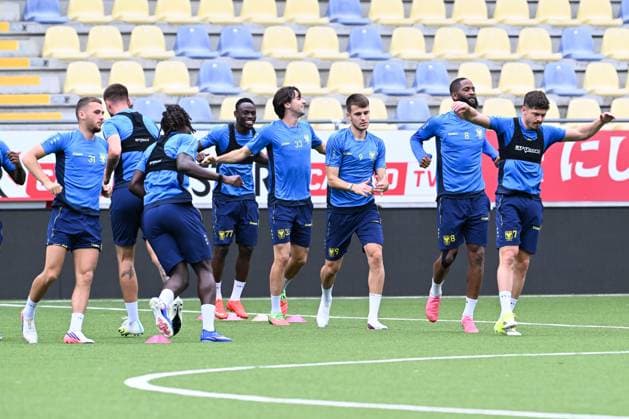 STVV s players pictured in action during a training session of Belgian soccer team Sint-Truidense V.V., Wednesday 19 August 2026 in Sint-Truiden, in preparations of the first leg of the play-off round for the UEFA Europa League league phase, against Cypriot team AC Omonoia Nicosia. JILLxDELSAUX  x183761551x