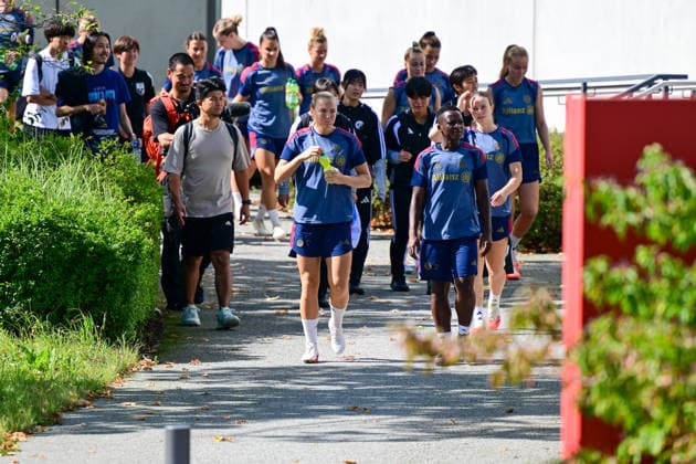 19.08.2026, München, Deutschland. Google Pixel Frauen-Bundesliga: Die FC Bayern Frauen absolvieren auf dem FC Bayern Campus eine Trainingseinheit vor dem Bundesliga-Saisonauftakt gegen den 1. FC Union Berlin. Übersicht *** August 19, 2026, Munich, Germany Google Pixel Women s Bundesliga The FC Bayern Women s team holds a training session at the FC Bayern Campus ahead of their Bundesliga season opener against 1. FC Union Berlin Overview