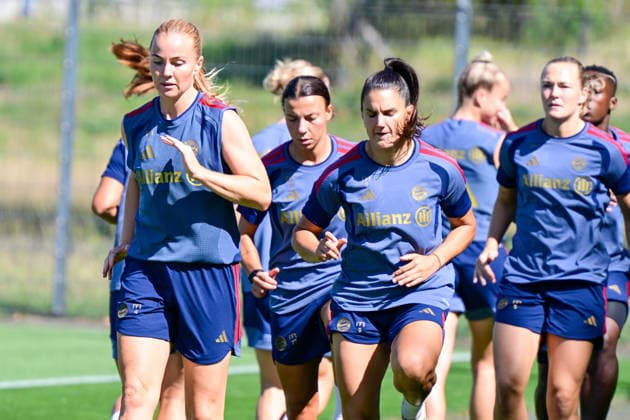 19.08.2026, München, Deutschland. Google Pixel Frauen-Bundesliga: Die FC Bayern Frauen absolvieren auf dem FC Bayern Campus eine Trainingseinheit vor dem Bundesliga-Saisonauftakt gegen den 1. FC Union Berlin. Glodis Perla Viggosdottir (FC Bayern Frauen) *** August 19, 2026, Munich, Germany Google Pixel Women s Bundesliga The FC Bayern Women s team holds a training session at the FC Bayern Campus ahead of their Bundesliga season opener against 1. FC Union Berlin Glodis Perla Viggosdottir FC Bayern Women