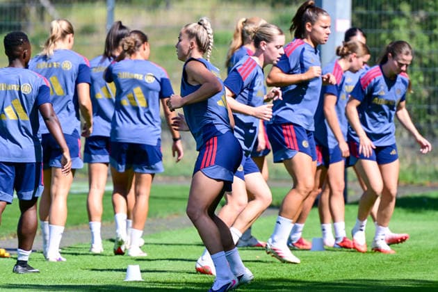 19.08.2026, München, Deutschland. Google Pixel Frauen-Bundesliga: Die FC Bayern Frauen absolvieren auf dem FC Bayern Campus eine Trainingseinheit vor dem Bundesliga-Saisonauftakt gegen den 1. FC Union Berlin. Giulia Gwinn (FC Bayern Frauen) *** August 19, 2026, Munich, Germany Google Pixel Women s Bundesliga The FC Bayern Women s team holds a training session at the FC Bayern Campus ahead of their Bundesliga season opener against 1. FC Union Berlin Giulia Gwinn FC Bayern Women