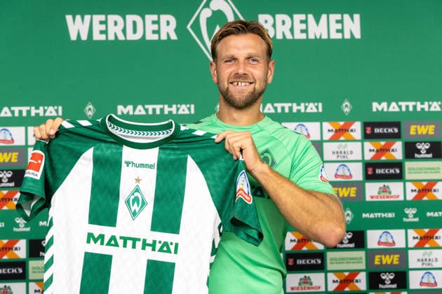 19.08.2026, GER, Fußball, Herren, 1. Bundesliga, Saison 2026 2027, Spielervorstellung, SV Werder Bremen Niclas Füllkrug ( Werder Bremen, 10) wird im Rahmen einer Pressekonferenz vorgestellt, Bremen Weserstadion Bremen Deutschland *** August 19, 2026, GER, Soccer, Men s, Bundesliga 1, 2026–2027 Season, Player Introduction, SV Werder Bremen s Niclas Füllkrug (No. 10) is introduced at a press conference at the Weserstadion in Bremen, Germany Copyright: xNordphotox xMaasx