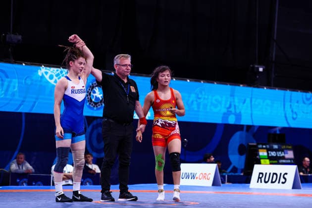 U20 World Championships 55kg WW - Olesia Malakhova (RUS) df. Aziza Keldibekova (KGZ) *** U20 World Championships, 55kg Open Weight: Olesia Malakhova (RUS) def. Aziza Keldibekova (KGZ) Copyright: xKadirxCaliskanx 776545139