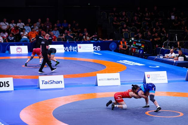 U20 World Championships 65kg WW - Mukhayyo Narzilloeva (UZB) df. Miyu Ogashi (JPN) *** U20 World Championships, 65 kg Open Weight: Mukhayyo Narzilloeva (UZB) def. Miyu Ogashi (JPN) Copyright: xKadirxCaliskanx 776545139