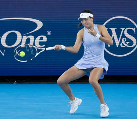 August 18, 2026: Xinyu Want (CHN) loses to Aryna Sabalenka (BLR) 6-1, 6-3 at the Cincinnati Open being played at Lindner Family Tennis Center in Mason, Ohio, {USA} Ã‚ Tennisclix Cal Media CSM Mason USA - ZUMAc04_ 20260818_zma_c04_216 Copyright: xLesliexBillmanx