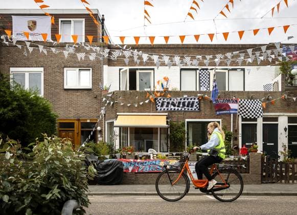 ZANDVOORT - Houses are decorated in the run-up to the Dutch Grand Prix. The Formula 1 circus is descending on the Dutch seaside town once again. REMKO DE WAAL ANP xVIxANPxSportx xxANPxIVx 565818855 originalFilename: 565818855.jpg