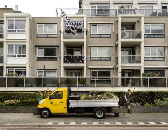ZANDVOORT - Houses are decorated in the run-up to the Dutch Grand Prix. The Formula 1 circus is descending on the Dutch seaside town once again. REMKO DE WAAL ANP xVIxANPxSportx xxANPxIVx 565818858 originalFilename: 565818858.jpg