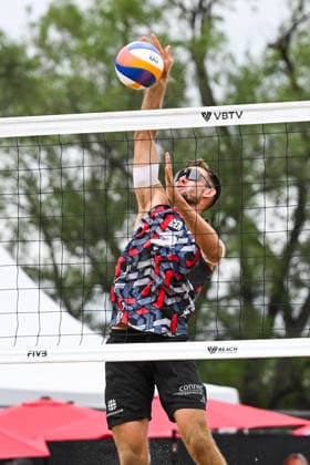MONTREAL, QC - AUGUST 19: Benedikt Sagstetter (GER) smashes the ball during a qualification match at Beach Pro Tour Montreal Elite 16 on August 19, 2026 at Parc Jean-Drapeau in Montreal, QC (Photo by David Kirouac Icon Sportswire) VOLLEYBALL: AUG 19 Beach Pro Tour Montreal Elite 16 EDITORIAL USE ONLY Icon26081900726
