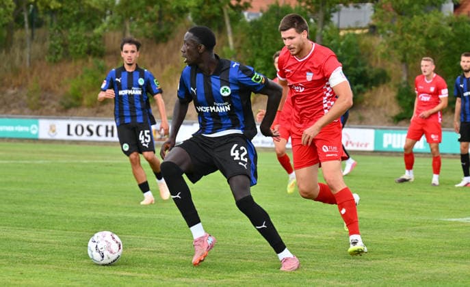 18.08.2026 - Fussball - 2. Bundesliga - Saison 2026 2027 - SpVgg Greuther Fürth Fuerth ( Kleeblatt ) - Training - - xwoxzix - Omar Sillah (42, SpVgg Greuther Fürth ) Sonny Ziemer (25, FSV Zwickau ) *** August 18, 2026 Soccer 2. Bundesliga 2026–2027 Season SpVgg Greuther Fürth (Füroth Kleeblatt) Practice xwoxzix Omar Sillah 42, SpVgg Greuther Fürth Sonny Ziemer 25, FSV Zwickau