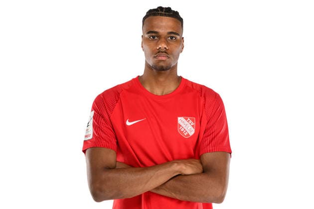 Irichad Behrens, DFB 3. Liga 2026 2027, TSV Havelse 1912 e.V., Media Day, 23.07.2026, Foto: Socrates Tassos picture-alliance DFB TSV Havelse 1912 2026 Studio Portraits *** Irichad Behrens, DFB 3rd League 2026–2027, TSV Havelse 1912 e.V., Media Day, July 23, 2026, Photo by Socrates Tassos, picture alliance, DFB, TSV Havelse 1912, 2026, Studio Portraits