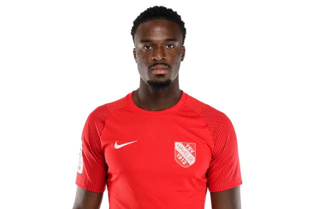 Donald Nduka, DFB 3. Liga 2026 2027, TSV Havelse 1912 e.V., Media Day, 23.07.2026, Foto: Socrates Tassos picture-alliance DFB TSV Havelse 1912 2026 Studio Portraits *** Donald Nduka, DFB 3rd Division 2026–2027, TSV Havelse 1912 e.V., Media Day, July 23, 2026, Photo by Socrates Tassos, picture alliance, DFB, TSV Havelse 1912, 2026, Studio Portraits