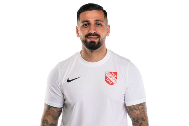 Co-Trainer Shahin Faridonpour, DFB 3. Liga 2026 2027, TSV Havelse 1912 e.V., Media Day, 23.07.2026, Foto: Socrates Tassos picture-alliance DFB TSV Havelse 1912 2026 Studio Portraits *** Assistant Coach Shahin Faridonpour, DFB 3rd Division 2026–2027, TSV Havelse 1912 e.V., Media Day, July 23, 2026, Photo by Socrates Tassos, picture alliance, DFB, TSV Havelse 1912, 2026, Studio Portraits