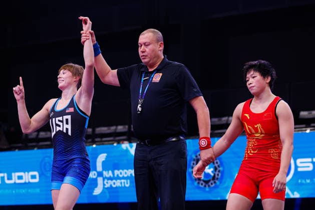 U20 World Championships 55kg WW - Everest Shea Leydecker (USA) df. Meilin Zhou (CHN) *** U20 World Championships, 55kg Open Weight: Everest Shea Leydecker (USA) defeated Meilin Zhou (CHN) Copyright: xKostadinxAndonovx
