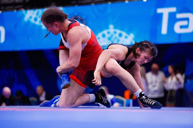 U20 World Championships 65kg WW - Margarita Salnazarian (RUS) df. Zhengwei Ma (CHN) *** U20 World Championships, 65 kg Open Weight: Margarita Salnazarian (RUS) def. Zhengwei Ma (CHN) Copyright: xKostadinxAndonovx