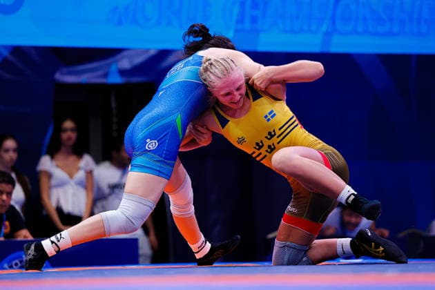 U20 World Championships 65kg WW - Mukhayyo Narzilloeva (UZB) df. Saga Linnea Svensson (SWE) *** U20 World Championships, 65 kg Open Weight: Mukhayyo Narzilloeva (UZB) def. Saga Linnea Svensson (SWE) Copyright: xKostadinxAndonovx