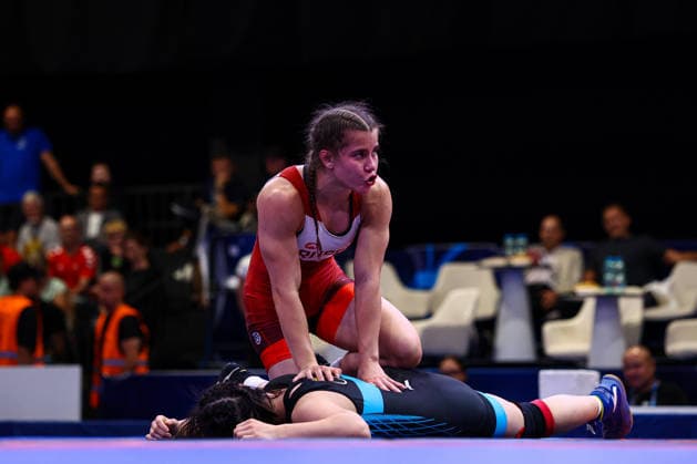 U20 World Championships 65kg WW - Margarita Salnazarian (RUS) df. Zhengwei Ma (CHN) *** U20 World Championships, 65 kg Open Weight: Margarita Salnazarian (RUS) defeated Zhengwei Ma (CHN) by decision Copyright: xKadirxCaliskanx 776545139