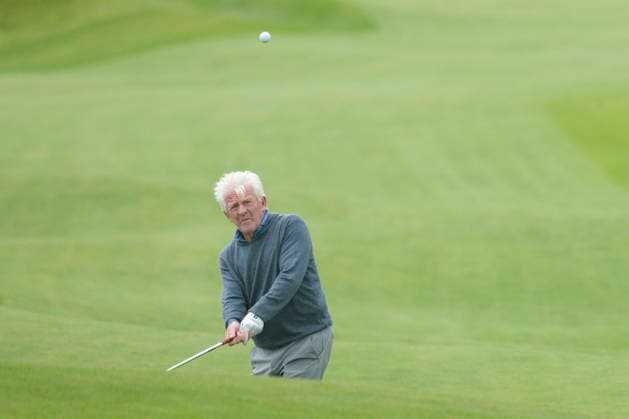 BALMEDIE, SCOTLAND - AUG 19: Gordon Strachan, former Scotland football manager chips to the 9th green during the Pro-Am at the 2026 Nexo Championship at the Trump International Golf Links, Balmedie on August 19, 2026 in Aberdeenshire, Scotland The 2026 Nexo Championship