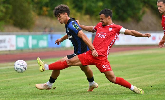 18.08.2026 - Fussball - 2. Bundesliga - Saison 2026 2027 - SpVgg Greuther Fürth Fuerth ( Kleeblatt ) - Training - - xwoxzix - David Günes (49, SpVgg Greuther Fürth ) Andrej Startsev (15, FSV Zwickau ) *** August 18, 2026 Soccer 2. Bundesliga 2026–2027 Season SpVgg Greuther Fürth (Füroth Kleeblatt) Practice xwoxzix David Günes 49, SpVgg Greuther Fürth Andrej Startsev 15, FSV Zwickau