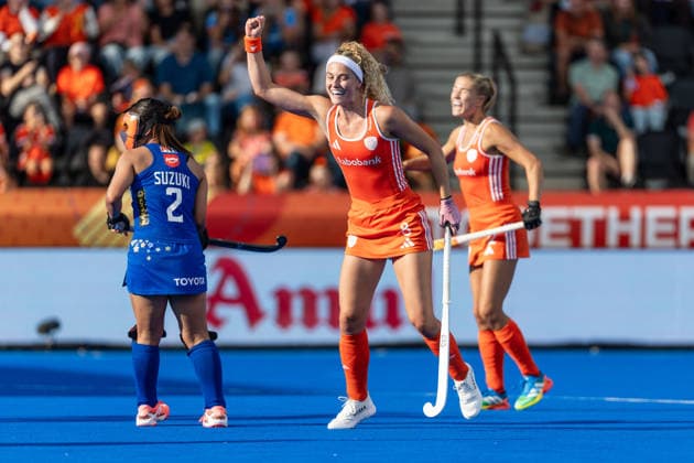 Netherlands Women v Japan Women - FIH Hockey World Cup AMSTELVEEN, NETHERLANDS - AUGUST 19: Yibbi Jansen of Netherlands during the FIH Hockey World Cup match between Netherlands Women and Japan Women at Wagener Stadion on August 19, 2026 in Amstelveen, Netherlands. Amstelveen Wagener Stadion Netherlands Content not available for redistribution in The Netherlands directly or indirectly through any third parties. Copyright: xMarcelxvanxPlateringenx