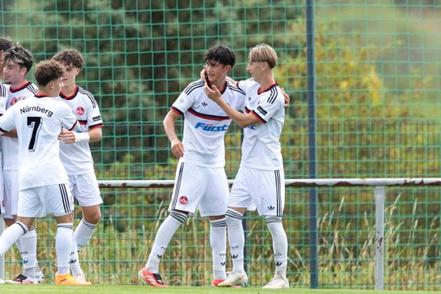 U19 DFB-Nachwuchsliga - Vorrunde Gruppe C: FC Rot-Weiß Erfurt vs. 1. FC Nürnberg; Erfurt; 19.08.2026 0:2 durch Enes Durmaz ( 5; 1. FC Nürnberg U19) (Bildmitte) und Paul Müller ( 18; 1. FC Nürnberg U19) (rechts) U19 DFB-Nachwuchsliga - Vorrunde Gruppe C: FC Rot-Weiß Erfurt vs. 1. FC Nürnberg; Hauptplatz Cyriaksgebreite Erfurt; 19.08.2026 DFB REGULATIONS PROHIBIT ANY USE OF PHOTOGRAPHS AS IMAGE SEQUENCES AND OR QUASI-VIDEO. *** U19 DFB Youth League Preliminary Round Group C FC Rot-Weiß Erfurt vs. 1. FC Nürnberg Erfurt, August 19, 2026, 0–2 (goals by Enes Durmaz, No. 5, 1. FC Nürnberg U19, center of photo, and Paul Müller, No. 18, 1. FC Nürnberg U19) on the right U19 DFB Youth League Preliminary Round Group C FC Rot-Weiß Erfurt vs. 1. FC Nürnberg Main Field, Cyriaksgebreite, Erfurt, August 19, 2026 DFB REGULATIONS PROHIBIT ANY USE OF PHOTOGRAPHS AS IMAGE SEQUENCES AND OR QUASI VIDEO Copyright: xBEAUTIFULxSPORTS Duehringx