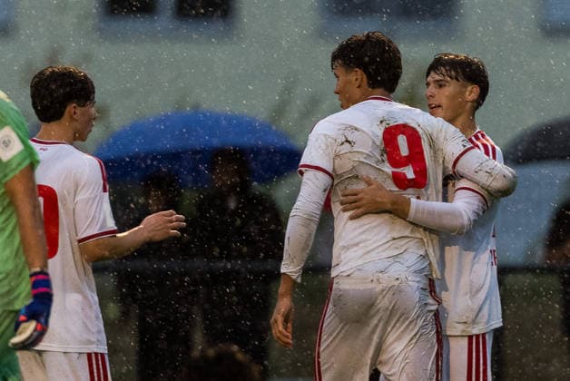U19 DFB-Nachwuchsliga: SC Fortuna Köln vs. 1. FC Köln; 19.08.2026 KÖLN, GERMANY - AUGUST 19: Jubel zum 0:3 durch Milan Eggers (1. FC Köln, 9) während dem 3. Spieltag der Vorrunde Gruppe F - U19 DFB-Nachwuchsliga zwischen SC Fortuna Köln vs. 1. FC Köln am Rasenplatz Kapellenstr am 19. August 2026 in Köln, Deutschland. *** U19 DFB Youth League: SC Fortuna Köln vs. 1. FC Köln, August 19, 2026, Cologne, Germany—Celebrations following Milan Eggers’ 0–3 goal for 1. FC Köln, 9 during Matchday 3 of the preliminary round, Group F of the U19 DFB Youth League between SC Fortuna Köln and 1 FC Köln at the Kapellenstr grass field on August 19, 2026, in Cologne, Germany Copyright: xBEAUTIFULxSPORTS Wunderlx