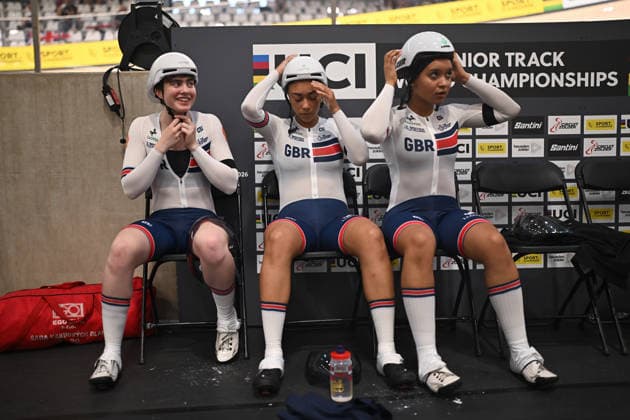 2026 UCI Junior Track World Championships Picture by Mathew Wells SWpix.com - 19 08 2026 - Cycling - 2026 UCI Junior Track World Championships - Heusden-Zolder, Flanders, Belgium - Lottie Wardrop, Amelia Kuffour, Eve James of Great Britain Copyright: x xSWpix.comx(t axPhotographyxHubxLtd)xMathewxWells SWpix.comx SWP-3030-18180