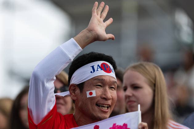 Netherlands Women v Japan Women - FIH Hockey World Cup AMSTELVEEN, NETHERLANDS - AUGUST 19: Fan of Japan during the FIH Hockey World Cup match between Netherlands Women and Japan Women at Wagener Stadion on August 19, 2026 in Amstelveen, Netherlands. Amstelveen Wagener Stadion Netherlands Content not available for redistribution in The Netherlands directly or indirectly through any third parties. Copyright: xMarcelxvanxPlateringenx