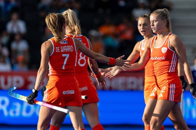Netherlands Women v Japan Women - FIH Hockey World Cup AMSTELVEEN, NETHERLANDS - AUGUST 19: Freeke Moes, Marijn Veen, Xan de Waard and Luna Fokke of Netherlands during the FIH Hockey World Cup match between Netherlands Women and Japan Women at Wagener Stadion on August 19, 2026 in Amstelveen, Netherlands. Amstelveen Wagener Stadion Netherlands Content not available for redistribution in The Netherlands directly or indirectly through any third parties. Copyright: xMarcelxvanxPlateringenx