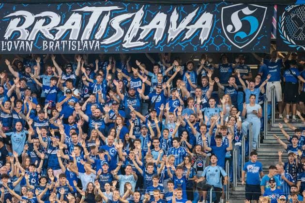 SK Slovan Bratislava fans during Champions League qualifying playoff match, SK Slovan Bratislava - NK Celje , 19. august 2026, Tehelne pole Stadium, Bratislava, Slovakia Copyright: xMICHALxFAJT,ZOSPORTU.SKx MAR_7407