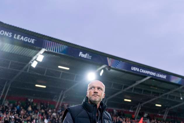 NIJMEGEN - N.E.C. Nijmegen trainer Dick Schreuder tijdens de UEFA Champions League wedstrijd tussen N.E.C. en FC Bodo Glimt in Gofferpark op 19 augustus 2026 in Nijmegen, Nederland. - *** NIJMEGEN N E C Nijmegen coach Dick Schreuder during the UEFA Champions League match between N E C and FC Bodo Glimt at Gofferpark on August 19, 2026, in Nijmegen, the Netherlands