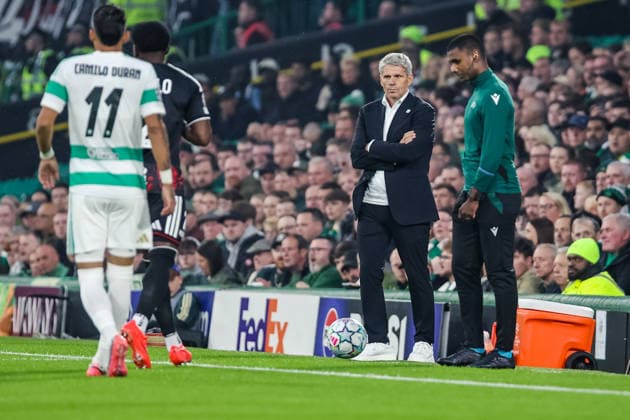 SOCCER - UEFA CL, Celtic vs LASK GLASGOW,SCOTLAND,19.AUG.26 - SOCCER - UEFA Champions League, play-off, Celtic Glasgow vs Linzer ASK. Image shows head coach Dietmar Kuehbauer (LASK).  GEPAxpictures xManuelxBinder