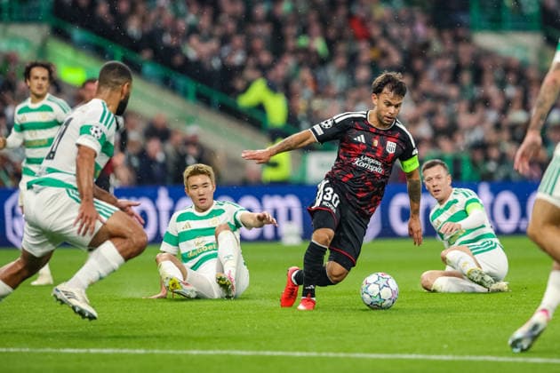 SOCCER - UEFA CL, Celtic vs LASK GLASGOW,SCOTLAND,19.AUG.26 - SOCCER - UEFA Champions League, play-off, Celtic Glasgow vs Linzer ASK. Image shows Sascha Horvath (LASK).  GEPAxpictures xManuelxBinder