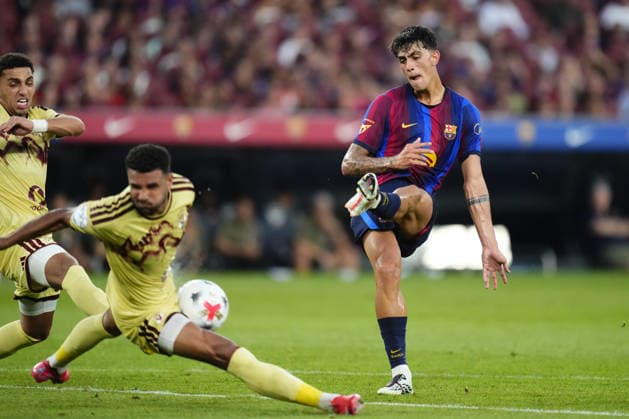 FC Barcelona, Barca v Al Ahly - Joan Gamper Trophy BARCELONA, SPAIN - AUGUST 19: Marc Bernal defensive midfield of Barcelona shooting to goal during the Joan Gamper Trophy between FC Barcelona and Al Ahly SC at Spotify Camp Nou on August 19, 2026 in Barcelona, Spain. Jose Hernandez Anadolu Barcelona Spain. Editorial use only. Please get in touch for any other usage.  Copyright: x2026xAnadoluxJosexHernandezx