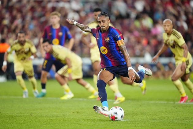 FC Barcelona, Barca v Al Ahly - Joan Gamper Trophy BARCELONA, SPAIN - AUGUST 19: Raphinha right winger of Barcelona shoots a penalty during the Joan Gamper Trophy between FC Barcelona and Al Ahly SC at Spotify Camp Nou on August 19, 2026 in Barcelona, Spain. Jose Hernandez Anadolu Barcelona Spain. Editorial use only. Please get in touch for any other usage.  Copyright: x2026xAnadoluxJosexHernandezx