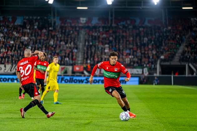 NIJMEGEN - (R) N.E.C. Nijmegen aanvaller Clement Bischoff tijdens de UEFA Champions League wedstrijd tussen N.E.C. en FC Bodo Glimt in Gofferpark op 19 augustus 2026 in Nijmegen, Nederland. - *** NIJMEGEN: NEC Nijmegen forward Clement Bischoff during the UEFA Champions League match between NEC and FC Bodo Glimt at Gofferpark on August 19, 2026, in Nijmegen, the Netherlands