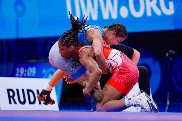 U20 World Championships 50kg WW - Morgan Nicole Turner (USA) df. Kayla Marie Batres (GUA) *** U20 World Championships, 50 kg, Women s Weight Class: Morgan Nicole Turner (USA) def. Kayla Marie Batres (GUA) Copyright: xKostadinxAndonovx