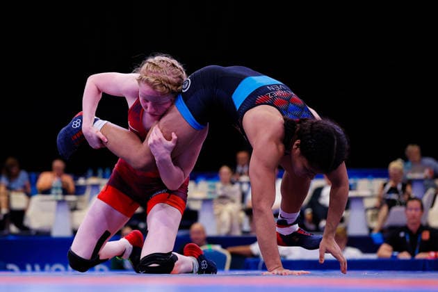 U20 World Championships 53kg WW - Kaura Michelle Coles (CAN) df. Alexa Janniriel Alvarez Valenzuela (VEN) *** U20 World Championships, 53 kg Open Weight: Kaura Michelle Coles (CAN) defeated Alexa Janniriel Alvarez Valenzuela (VEN) Copyright: xKostadinxAndonovx
