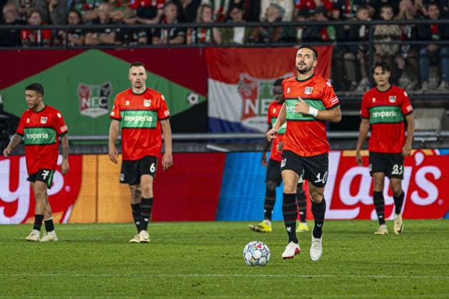 NIJMEGEN - Dusan Tadic of NEC Nijmegen looks on during the UEFA Champions League Play-offs match between NEC Nijmegen and FK Bodo Glimt at the Goffertstadion on August 19, 2026 in Nijmegen, the Netherlands. KEVIN SENDERS ANP xVIxANPxSportx xMarcelxterxBalsxIVx 565834225 originalFilename: 565834225.jpg