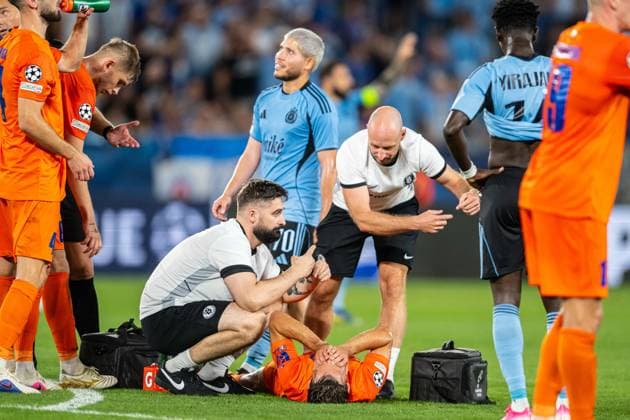 Pijus Sirvys injury during Champions League qualifying playoff match, SK Slovan Bratislava - NK Celje , 19. august 2026, Tehelne pole Stadium, Bratislava, Slovakia Copyright: xMICHALxFAJT,ZOSPORTU.SKx MAR_8635