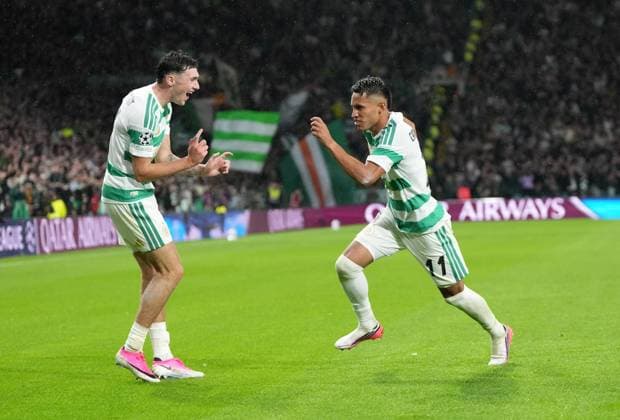 Camilo Duran celebrates scoring his 2nd goal of the match to give Celtic a 3-0 lead, with Colby Donovan of Celtic, left. Celtic v LASK, UEFA Champions League, Play Off Round, First Leg, Football, Celtic Park, Glasgow, Scotland, UK - 19 Aug 2026Glasgow Celtic Park United Kingdom  Copyright: xStuartxWallace Shutterstockx 17104271cw