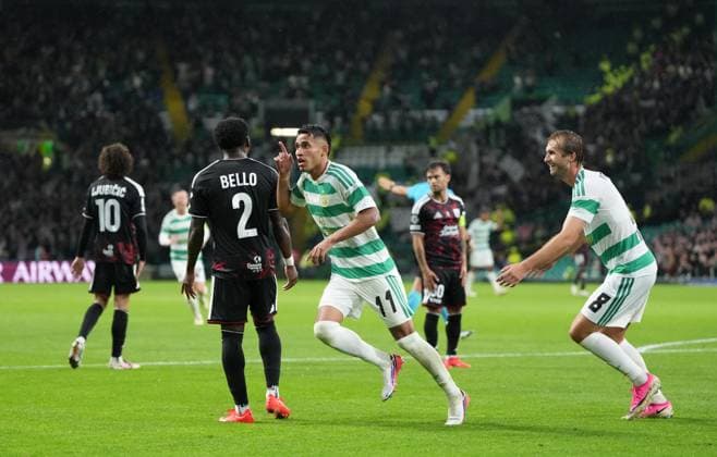 Camilo Duran of Celtic celebrates scoring his 2nd goal of the match to give Celtic a 3-0 lead. Celtic v LASK, UEFA Champions League, Play Off Round, First Leg, Football, Celtic Park, Glasgow, Scotland, UK - 19 Aug 2026Glasgow Celtic Park United Kingdom  Copyright: xStuartxWallace Shutterstockx 17104271da