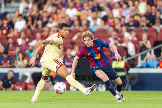 Joan Gamper Trophy between FC Barcelona, Barca and Al-Ahly in Barcelona, Spain. FC Barcelona player (25) Anthony Gordon gives a goal pass during Joan Gamper trophy match between FC Barcelona and Al-Ahly in Spotify Camp Nou, Barcelona, Spain, on August 19, 2026. Barcelona Spotify Camp Nou Barcelona Spain